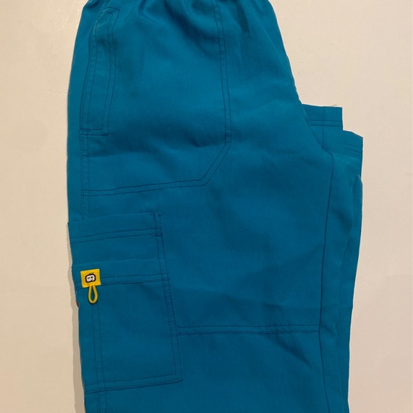 Wonder Wink Scrub Bottoms NWT - Picture 2 of 4